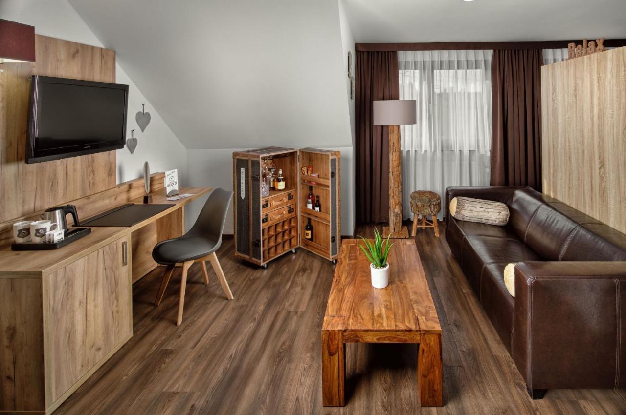 Neo Hotel Linde Esslingen Esslingen am Neckar Kültér fotó