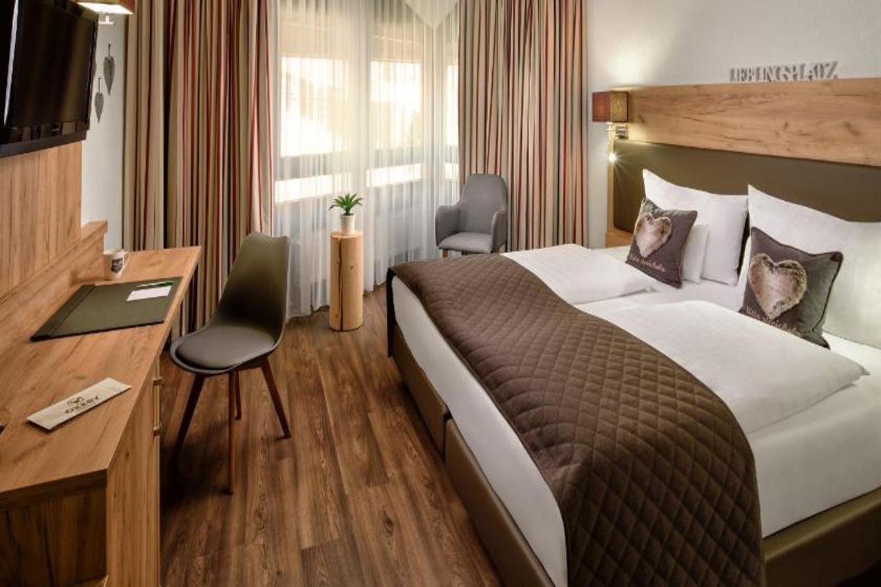Neo Hotel Linde Esslingen Esslingen am Neckar Kültér fotó