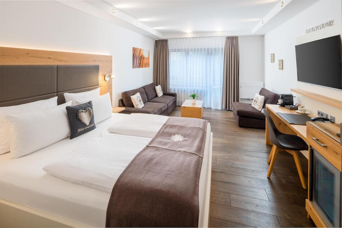 Neo Hotel Linde Esslingen Esslingen am Neckar Kültér fotó