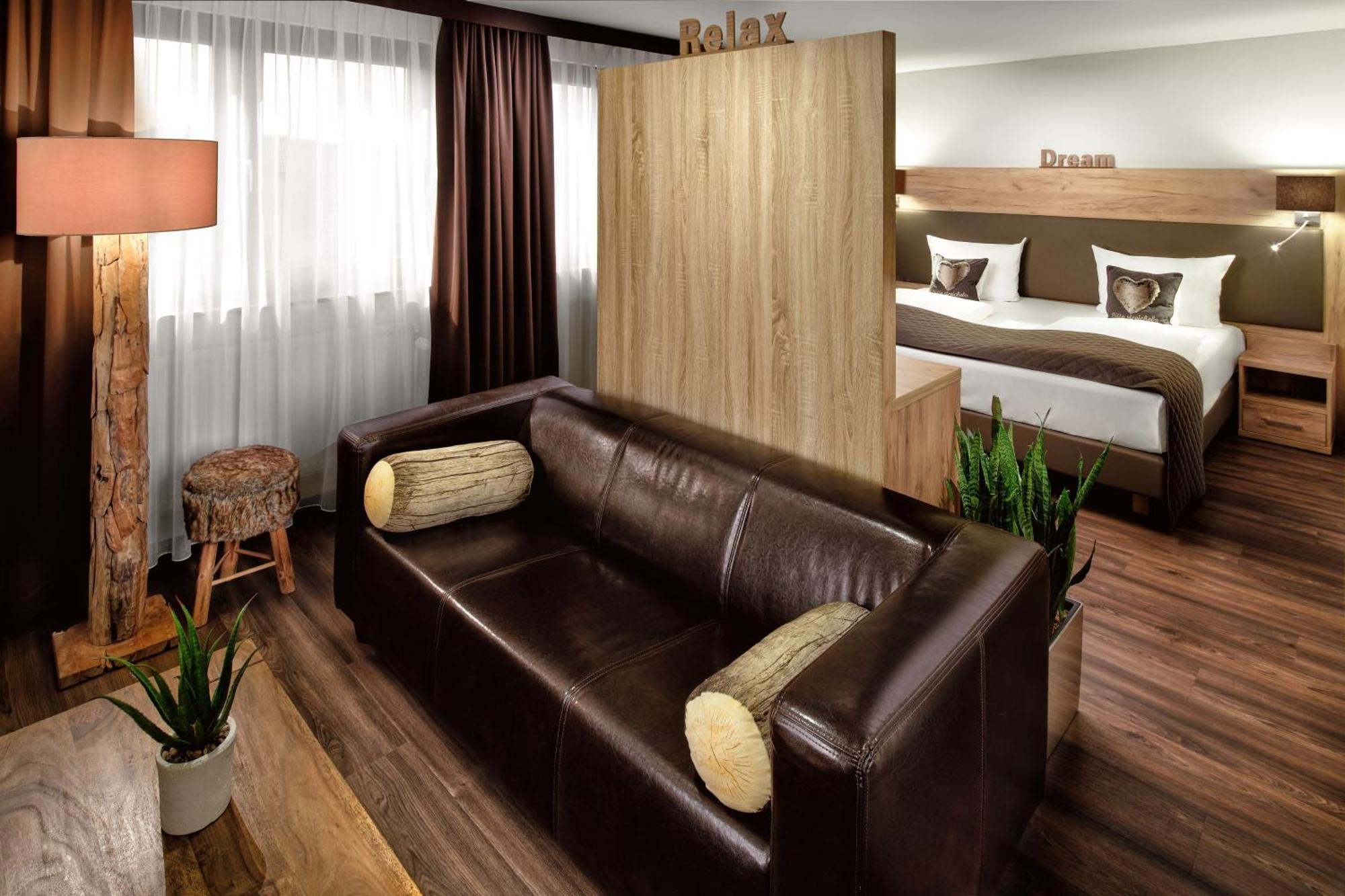 Neo Hotel Linde Esslingen Esslingen am Neckar Kültér fotó