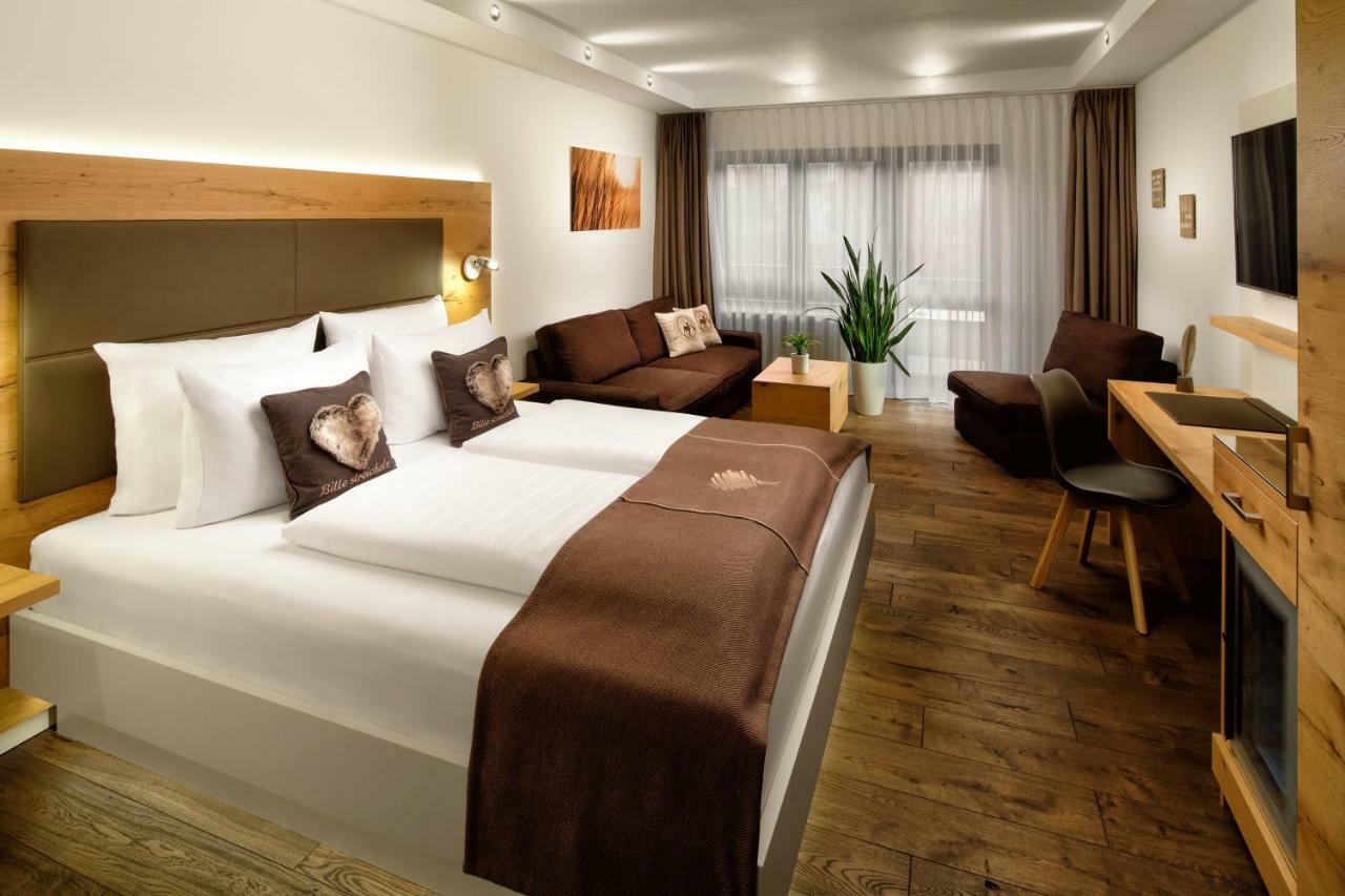Neo Hotel Linde Esslingen Esslingen am Neckar Kültér fotó